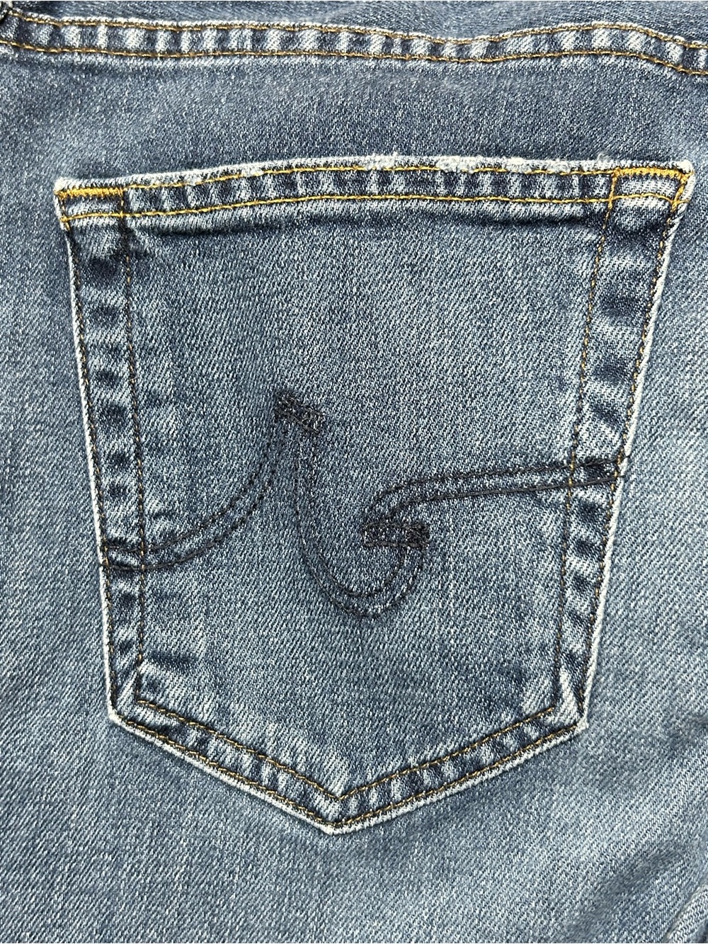 AG Jeans The Graduate Tailored Leg 30R - Picture 4 of 7